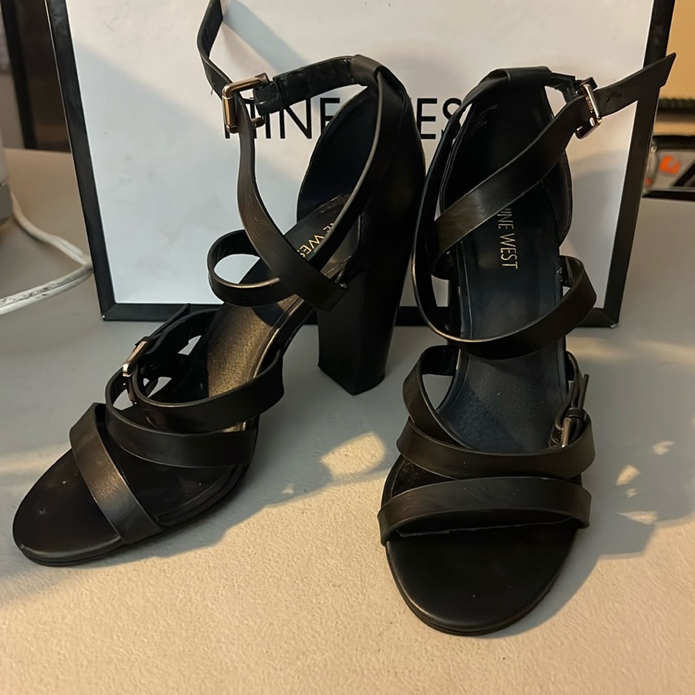 Nine West Black Seraphin heels